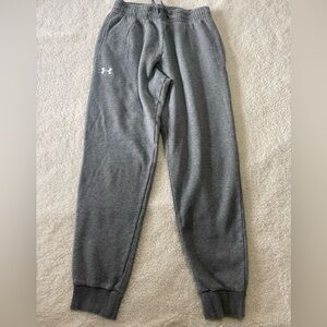 Under Armour Young Men’s Charcoal Sweatpants